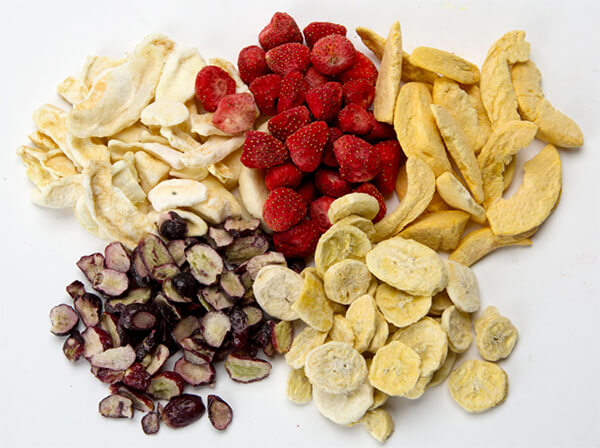 hạn chế ăn trái cây sấy khô là gì