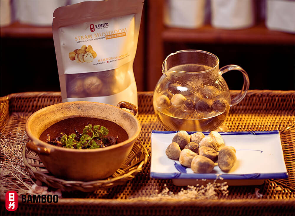 cách chế biến nấm rơm sấy thăng hoa thành các món ăn