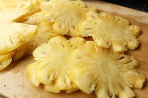 dứa khô mọng nước